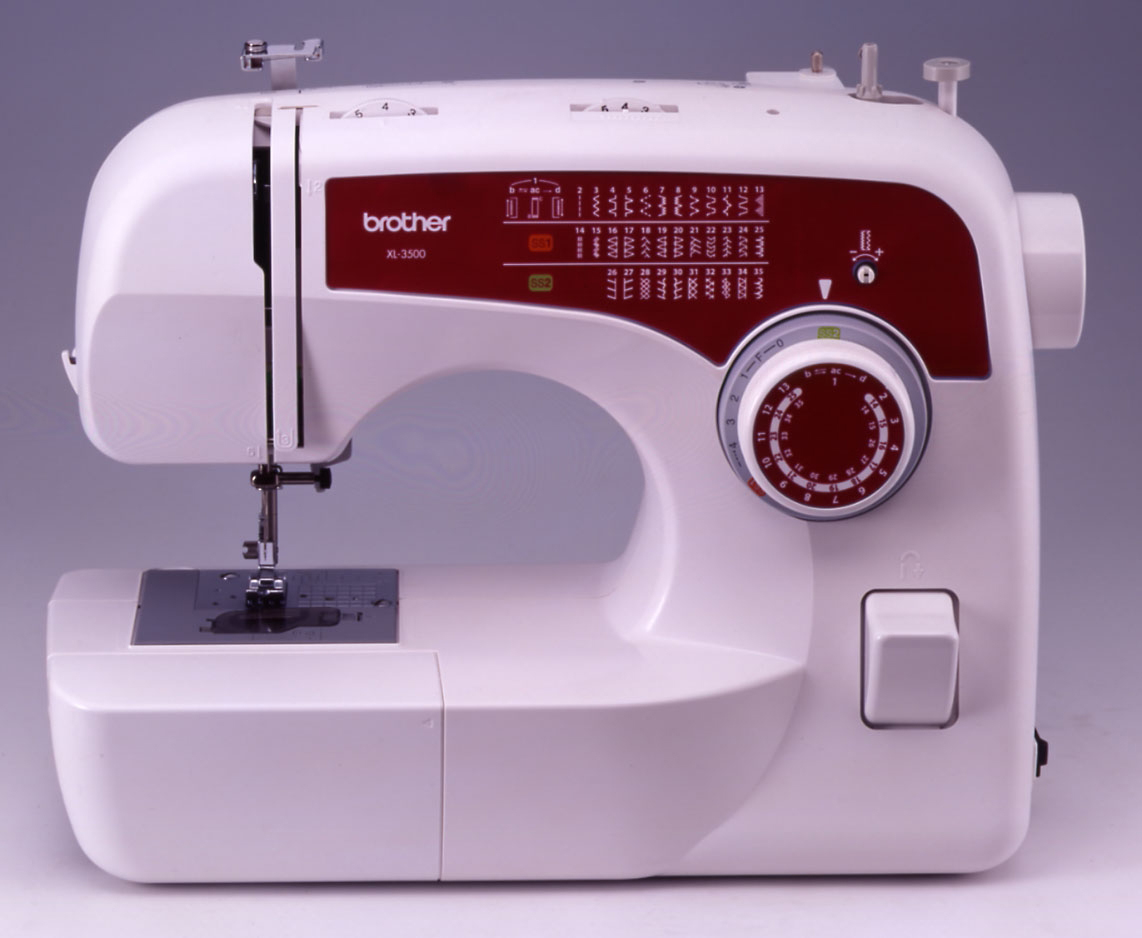 Адрес швейных машин. Швейная машина brother XL 2600. Швейная машина brother XL-2150. Швейная машинка brother XL 2250. Швейная машина brother XL-5232.